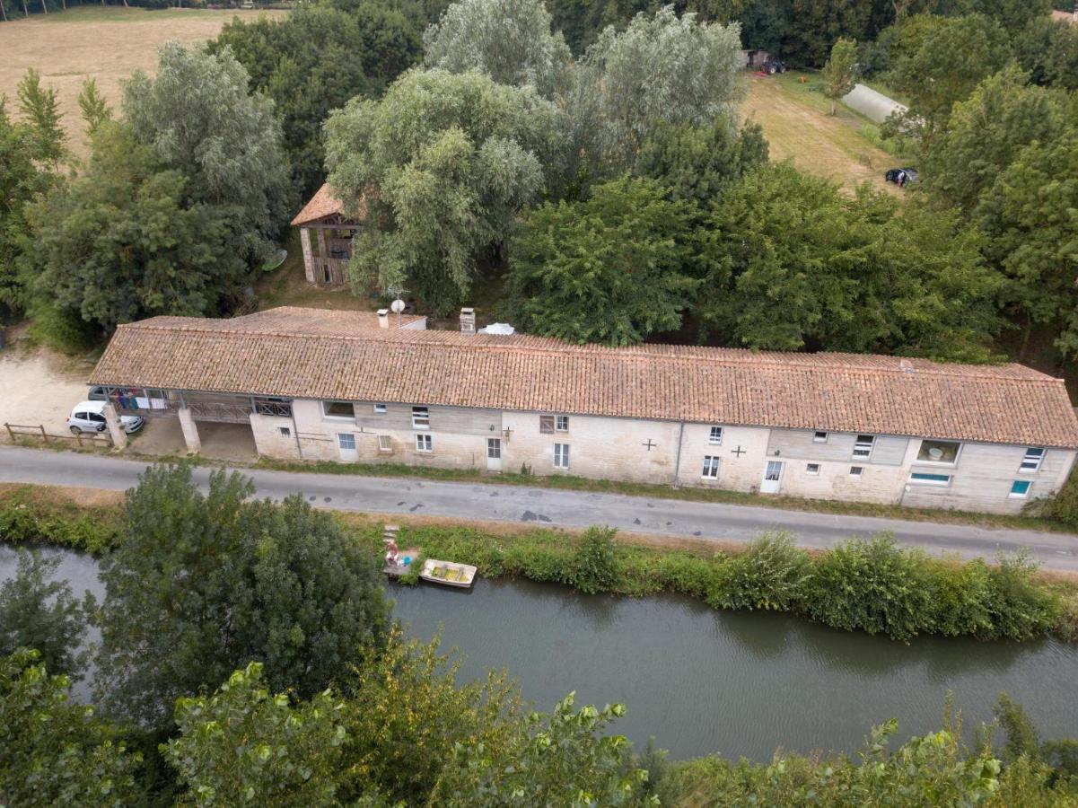 Relais De La Venise Verte Coulon Exterior photo